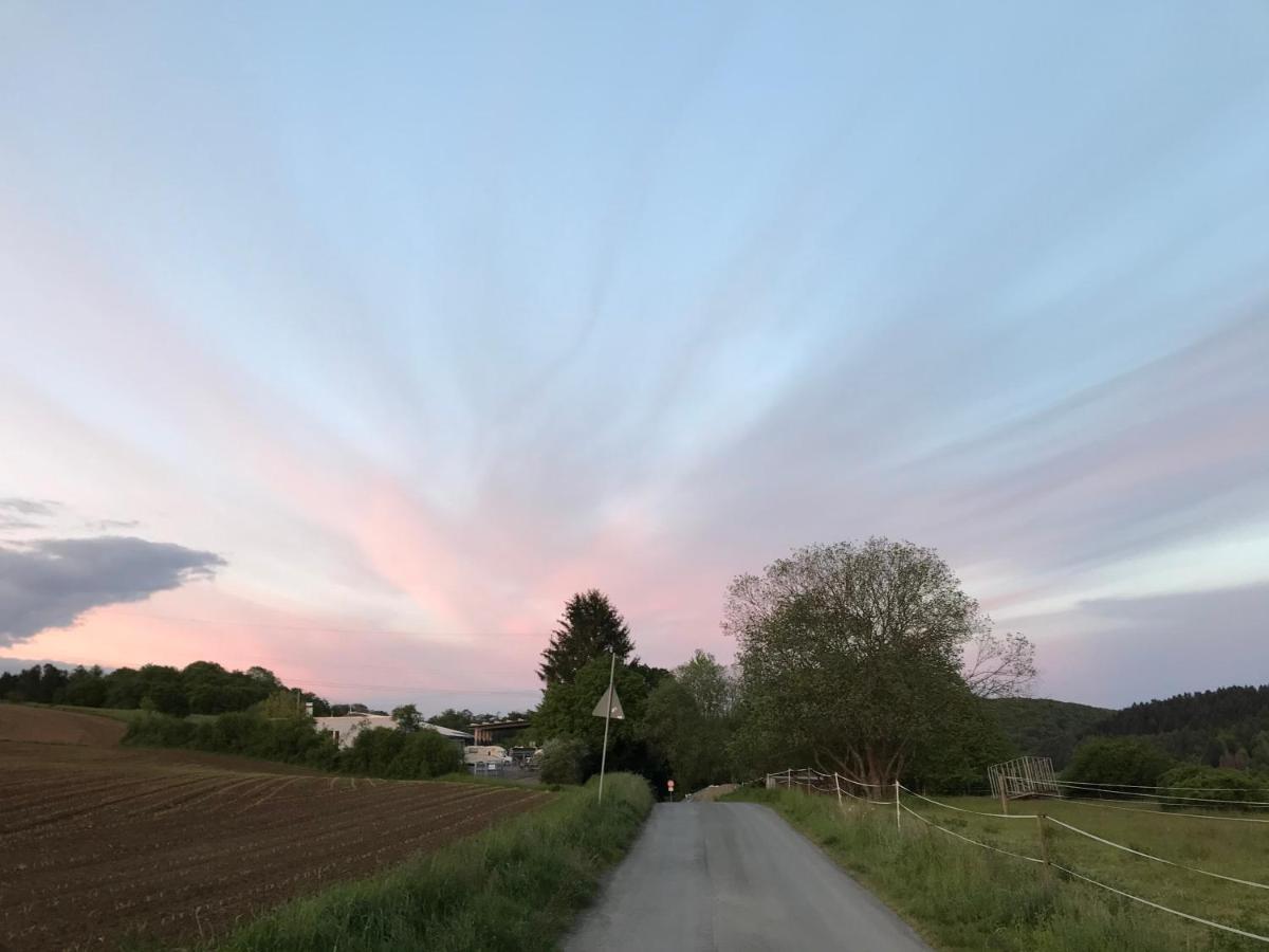 Ferienwohnung Am Weiltalradweg Weinbach エクステリア 写真